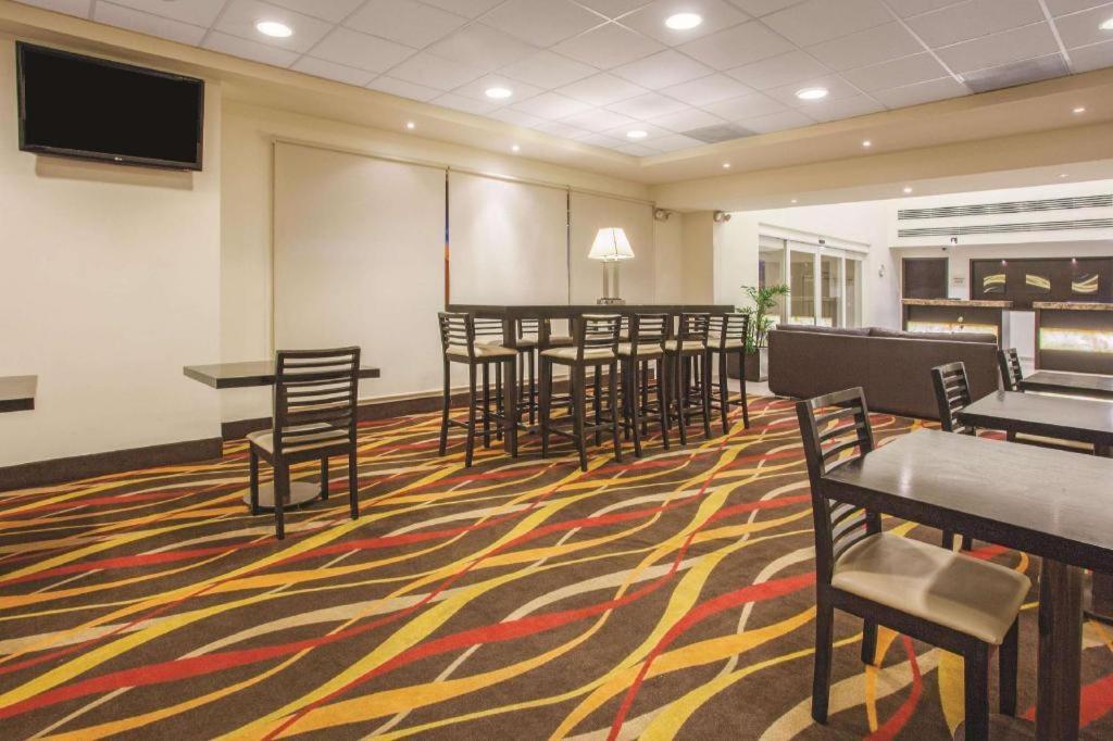 Garden Park Hotel San Luis Potosí Екстериор снимка