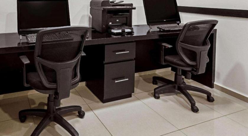 Garden Park Hotel San Luis Potosí Екстериор снимка